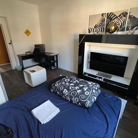 Nearwoehrderseaandstation Hotel Nuremberg ภายนอก รูปภาพ